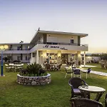 Al Mare Apartahotel 4*