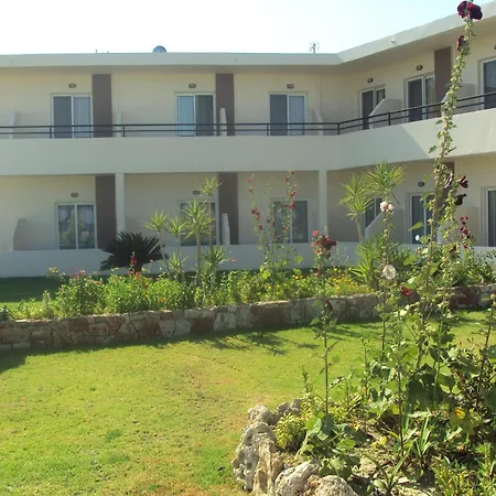 아파트호텔 Al Mare 아판토우