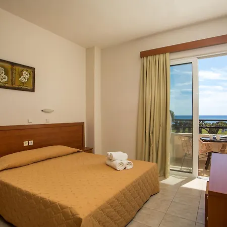 Al Mare Aparthotel 4*